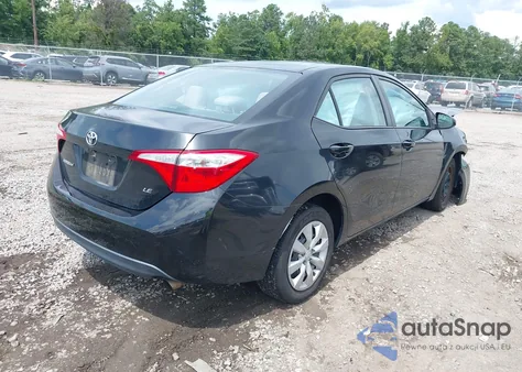 2015 Toyota Corolla Le z USA, uszkodzony, nr VIN 5YFBURHE8FP241563